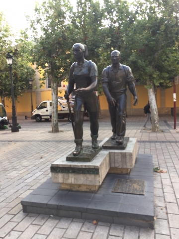 Statues in Logrono